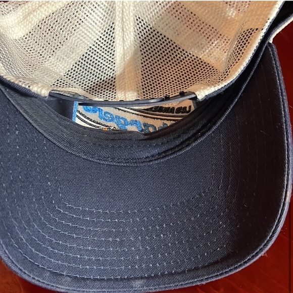 Fanatics Los Angeles Chargers Men’s Trucker Hat Preloved - Picture 4 of 5